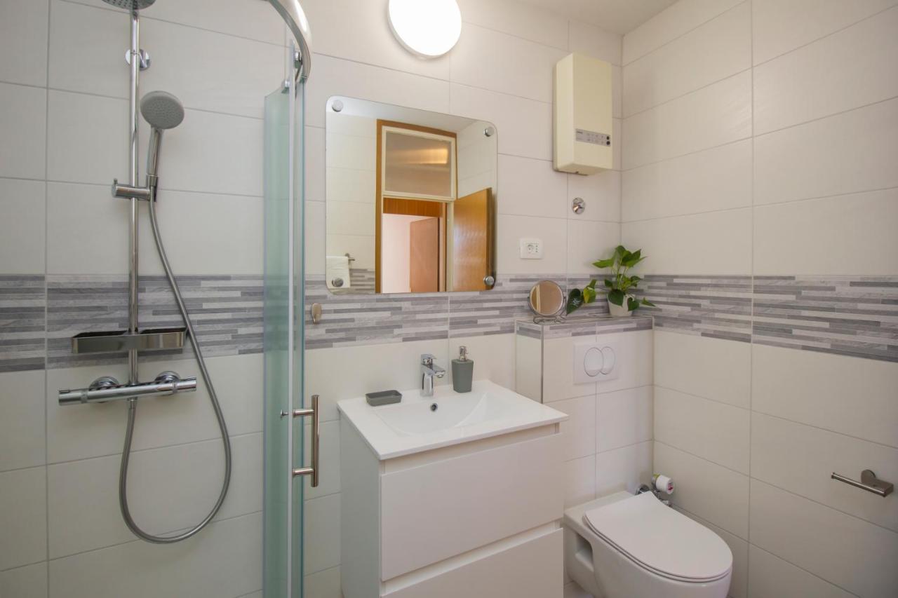 La Maison Central Split Apartment Extérieur photo